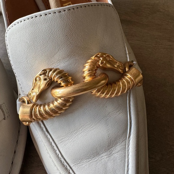 Tory Burch Jessa Pointy Toe Pumps - Picture 8 of 10